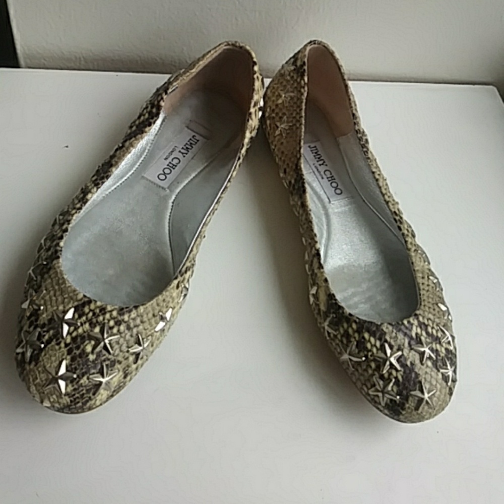 JIMMY CHOO SNAKE SKIN FLATS W STARFISH, 7